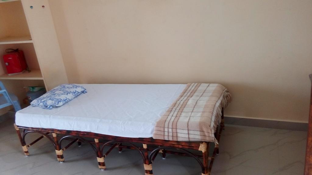 Sabri Guest House Tiruvannāmalai 外观 照片