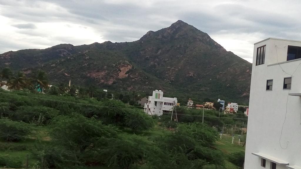 Sabri Guest House Tiruvannāmalai 外观 照片